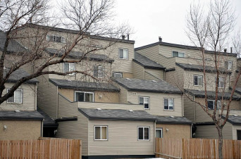 #1007 1540 29 street NW Calgary AB, MLS # C3558491, not welist or mere posting calgary, calgary discount real estate, flatfee495, ljuba djordjevic calgary, Discover real estate, calgary townhomes for sale, investors alert