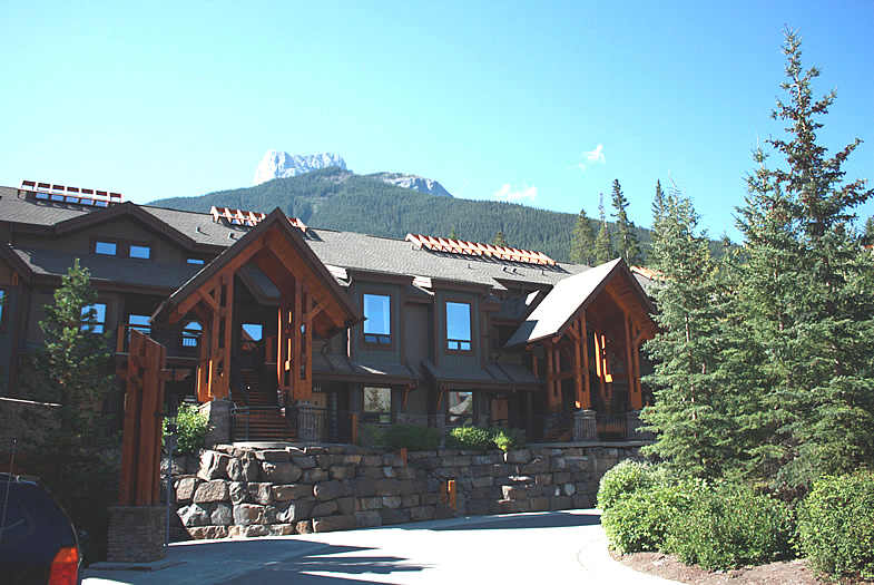 #612 107 Armstrong Pl Canmore AB, C4064505